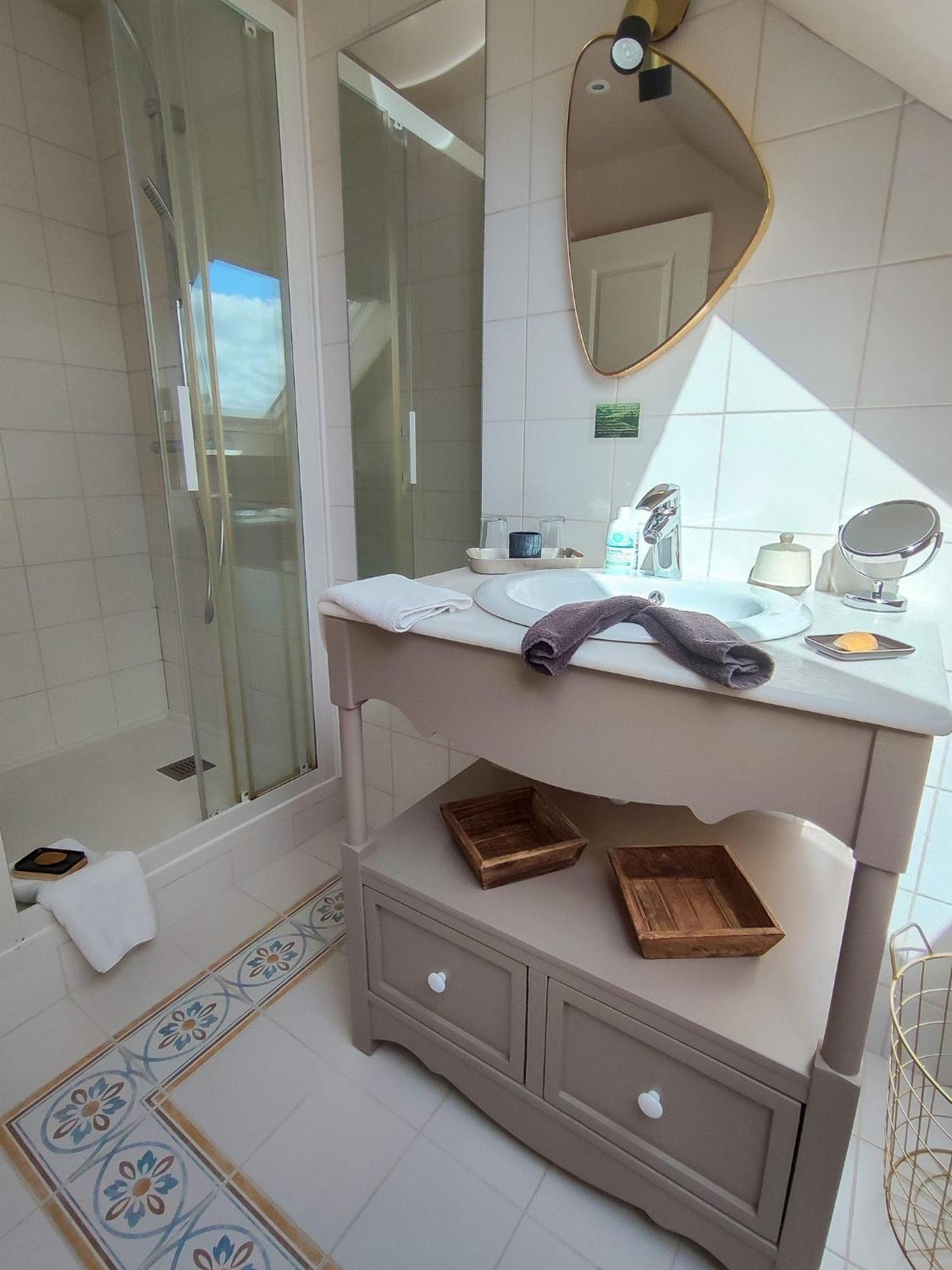 Demeure Du Porzou, Chambres D'Hotes De Charme Dans Demeure D'Exception, Parc Paysager, Spa, Massages, Proche Paimpol, Classe 4 Epis Yvias Buitenkant foto