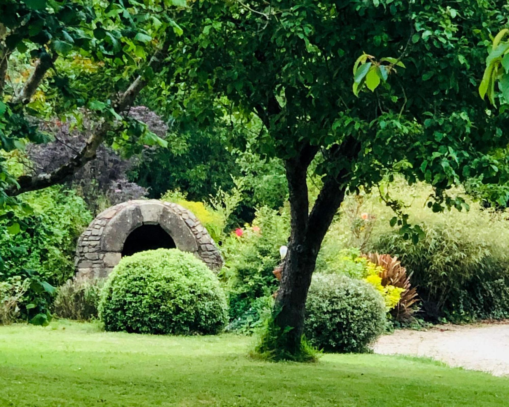 Demeure Du Porzou, Chambres D'Hotes De Charme Dans Demeure D'Exception, Parc Paysager, Spa, Massages, Proche Paimpol, Classe 4 Epis Yvias Buitenkant foto