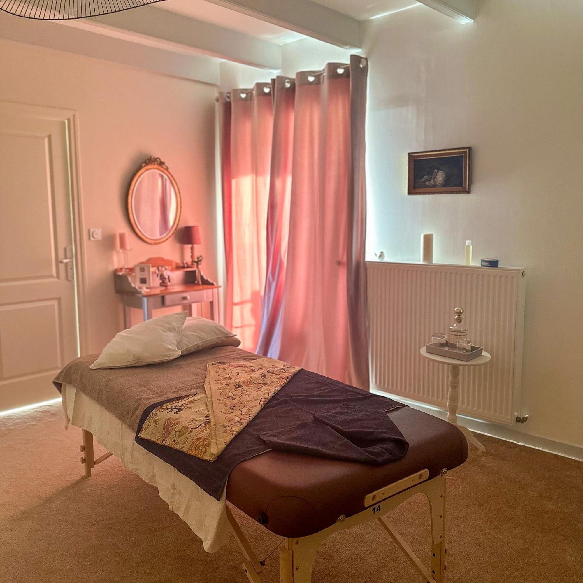Demeure Du Porzou, Chambres D'Hotes De Charme Dans Demeure D'Exception, Parc Paysager, Spa, Massages, Proche Paimpol, Classe 4 Epis Yvias Buitenkant foto